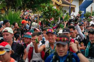 BIB: 
                            <button type="button" onclick="openModal(26906528)" class="btn btn-primary btn-sm float-right btn-popup" data-toggle="modal" data-target=".modal-high-quality">
                        <i class="fas fa-shopping-cart"></i> Add to Cart
                    </button>
                                            <button type="button" onclick="isThisMe(26906528, true)" class="btn btn-success btn-sm float-right btn-popup btn-isme hidden" data-toggle="tooltip" data-placement="bottom" title="นี่คือรูปของคุณใช่ไหม คลิกที่นี่เพื่อเอาเข้าอัลบั้ม">
                        <i class="fas fa-plus"></i> Add to album
                    </button>
                    <button type="button" onclick="isThisMe(26906528, false)" class="btn btn-warning btn-sm float-right btn-popup btn-isnotme hidden">
                        <i class="fas fa-ban"></i> Remove from album
                    </button>